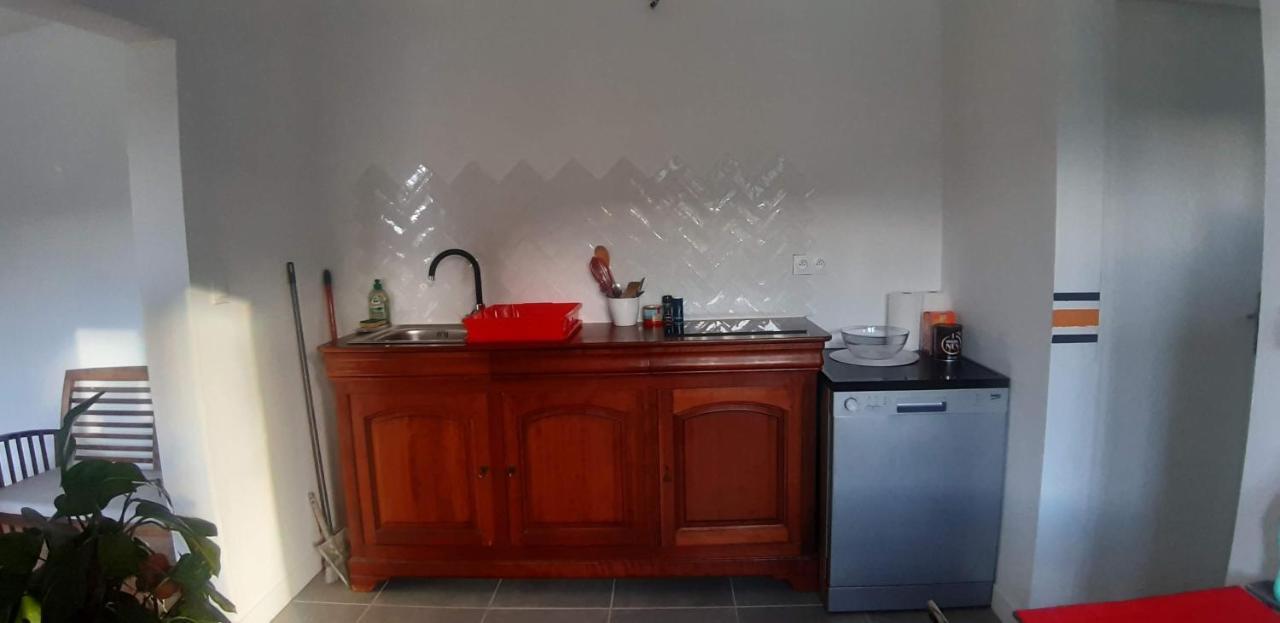 Jolie Villa Avec Piscine Dans Le St Emilionnais Sainte-Terre Kültér fotó