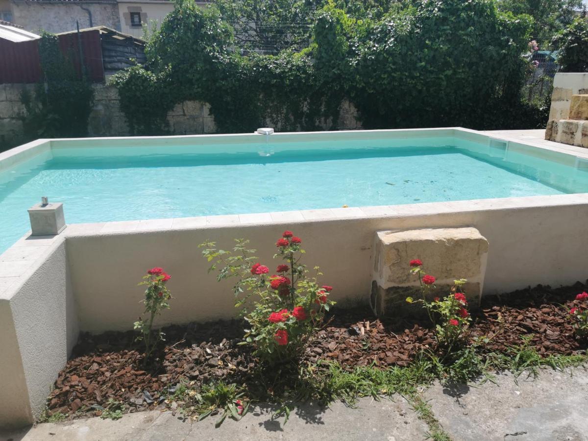Jolie Villa Avec Piscine Dans Le St Emilionnais Sainte-Terre Kültér fotó