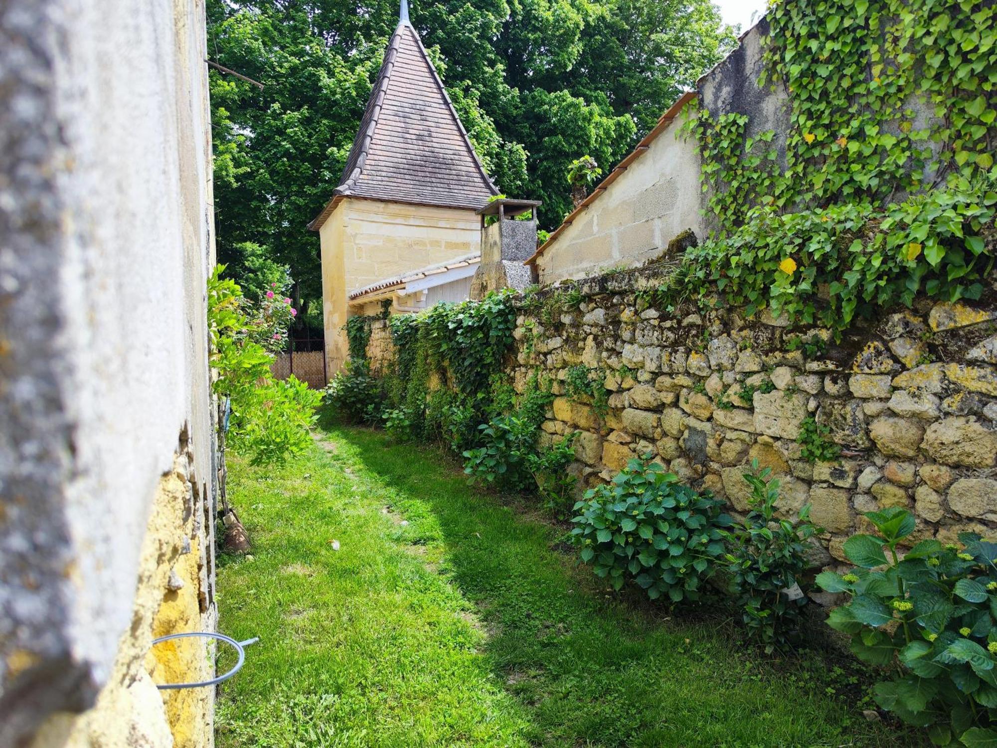 Jolie Villa Avec Piscine Dans Le St Emilionnais Sainte-Terre Kültér fotó